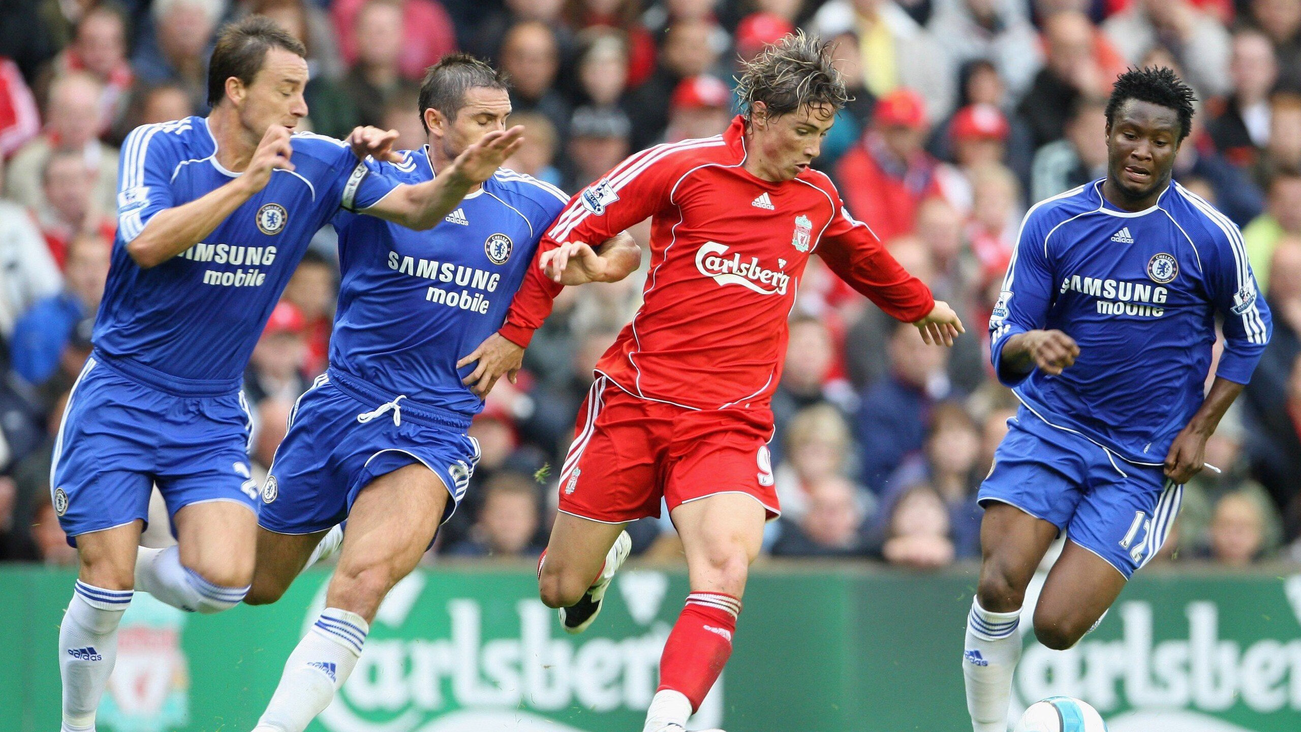 “跨年夜瑜伽静心营” 用平静姿态告别旧年